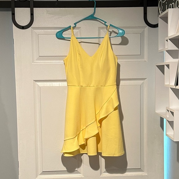 Yellow Short Dress - Picture 1 of 4